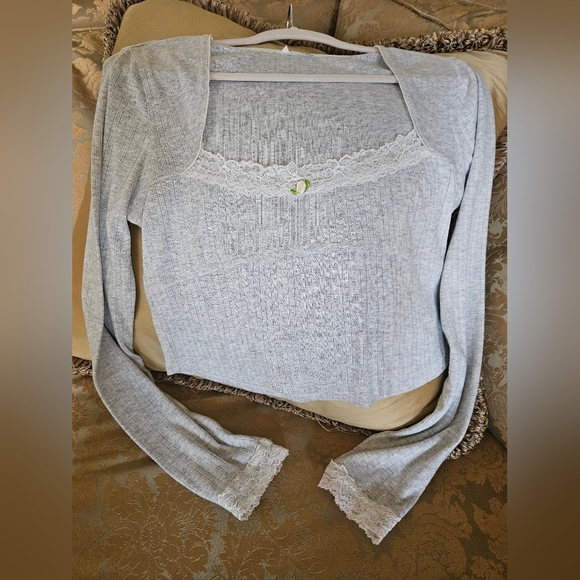 NWOT Free People Intimately long sleeve top with lace details in gray - Picture 3 of 15